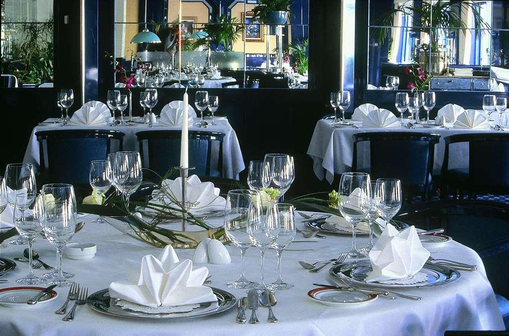 Maritim Hotel Магдебург Ресторант снимка