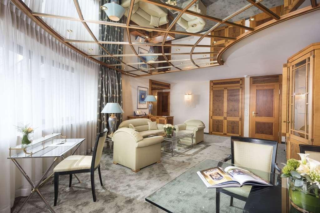 Maritim Hotel Магдебург Стая снимка