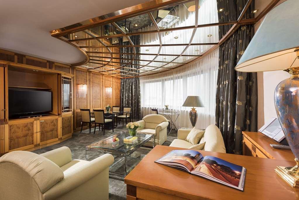 Maritim Hotel Магдебург Стая снимка