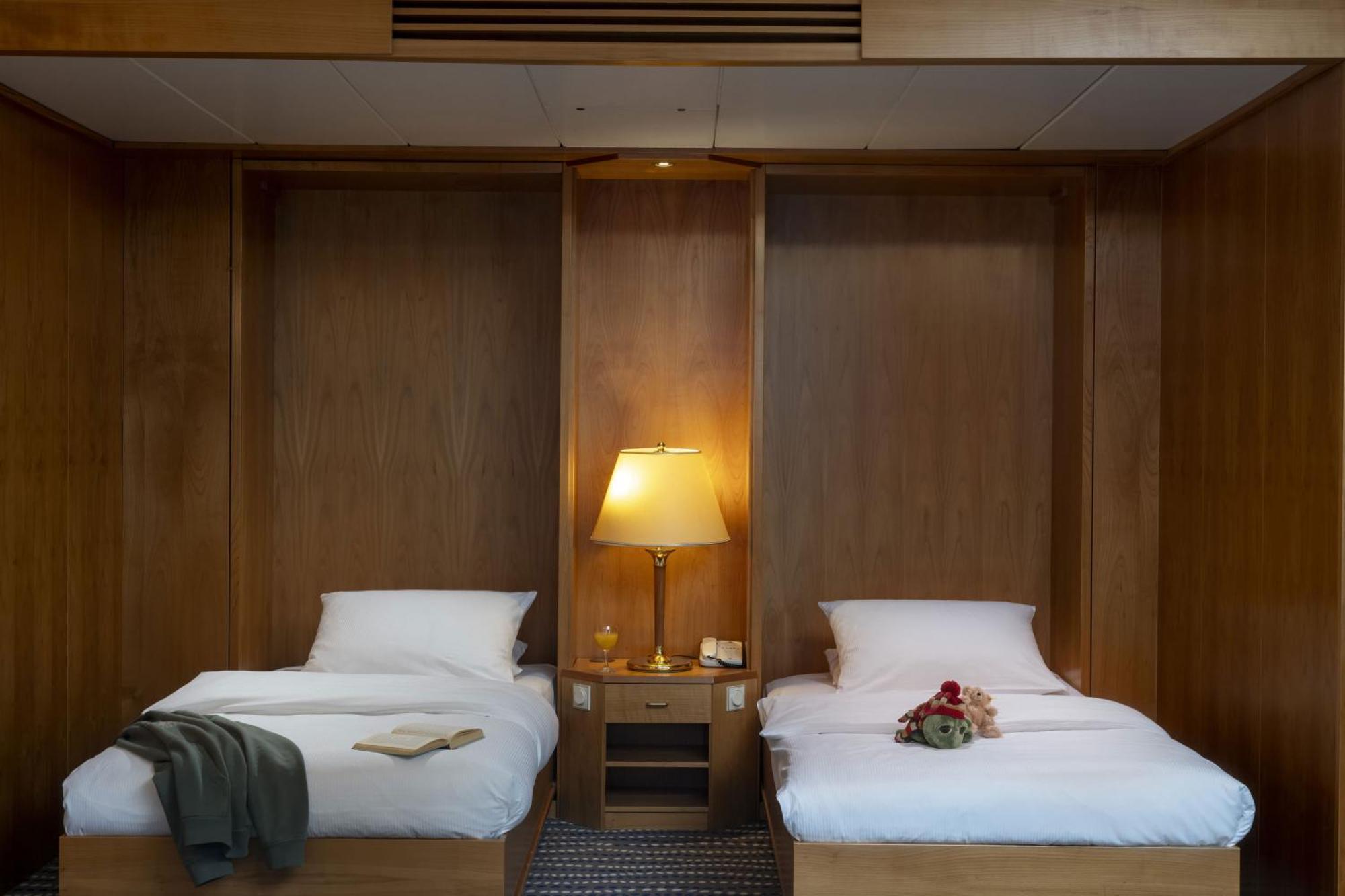 Maritim Hotel Магдебург Екстериор снимка