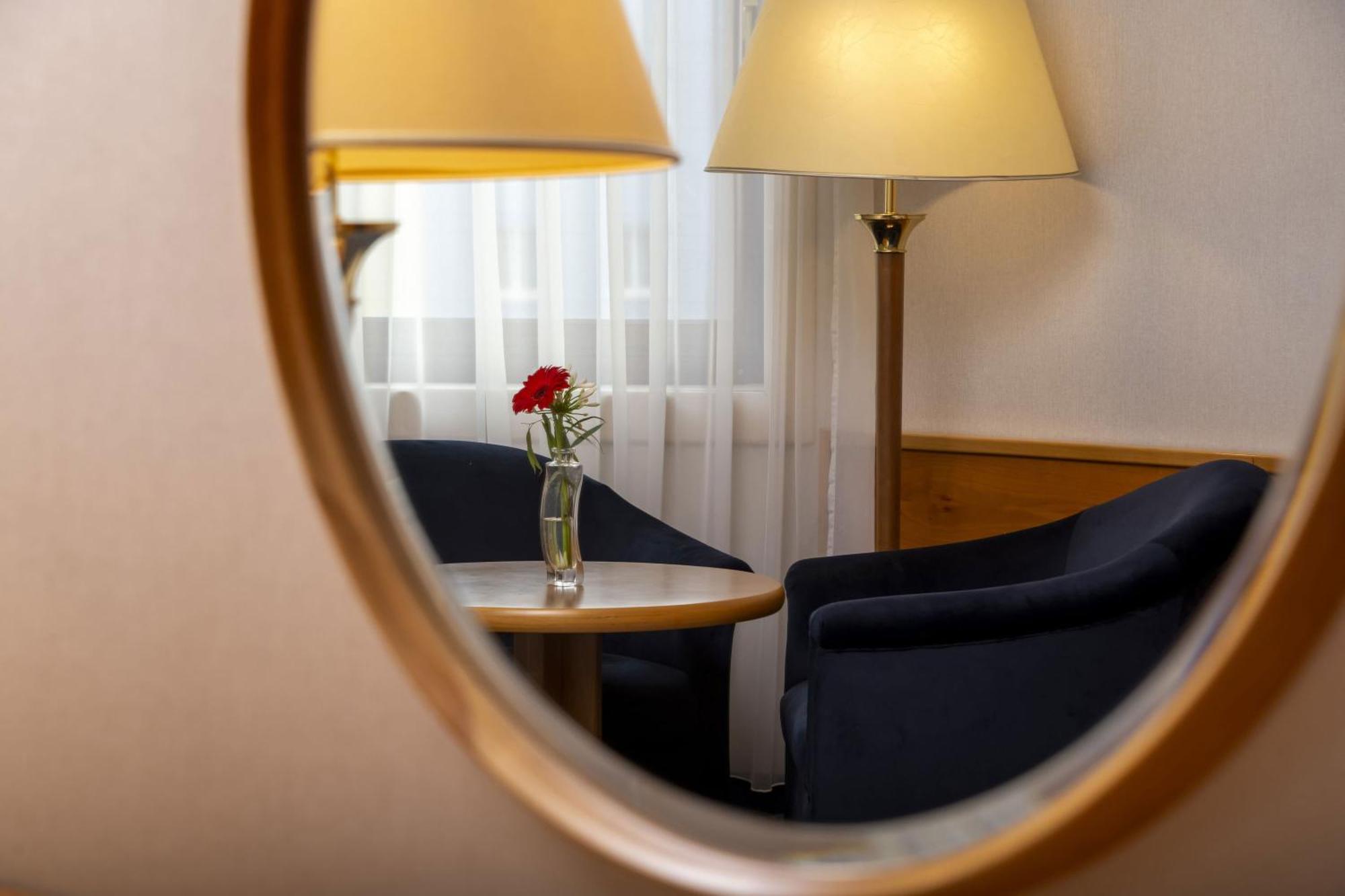 Maritim Hotel Магдебург Екстериор снимка
