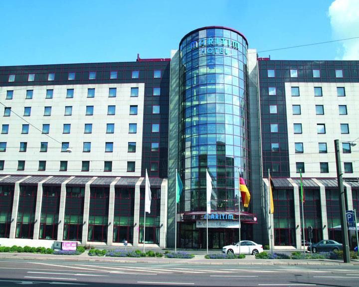 Maritim Hotel Магдебург Екстериор снимка